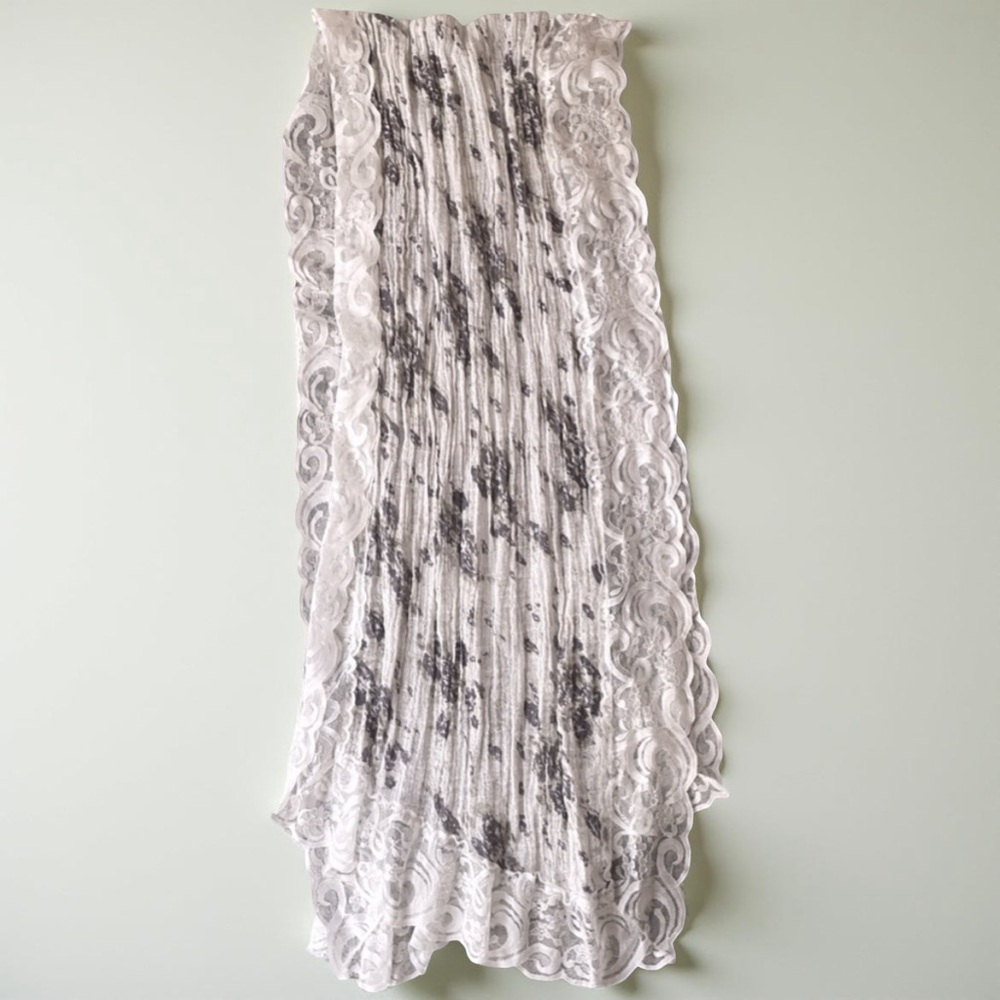 22” x 70” Elegant Purple & White Lace Floral Scarf